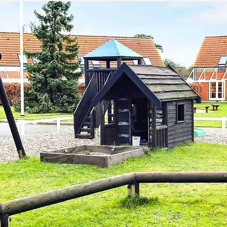4 Star In * Kalvehave (Zealand)